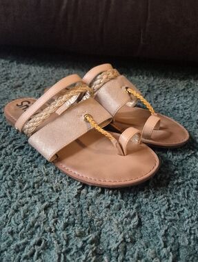 Circus By Sam Edelman Bennett Sandals 7.5M